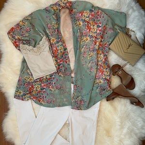 🌸Lovers and Friends🌸 Floral Kimono